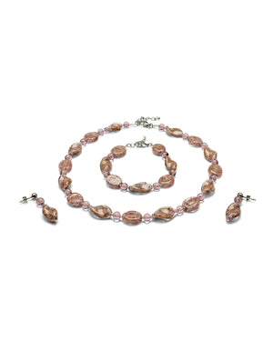 Set Karen Mov – colier, brățară și cercei din sticlă de Murano, purtate